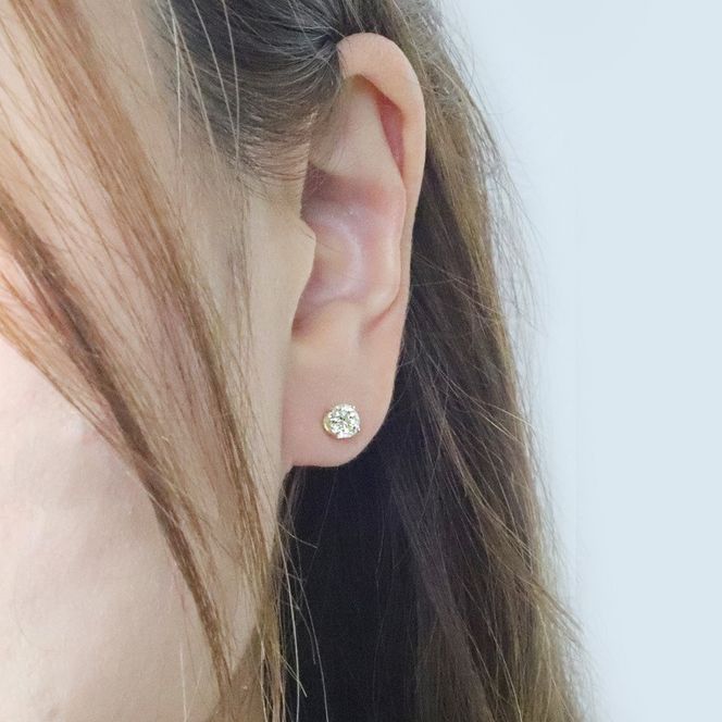 K18　イエローダイヤモンド　1.00ct　4本爪スタッドピアス　BQ-159