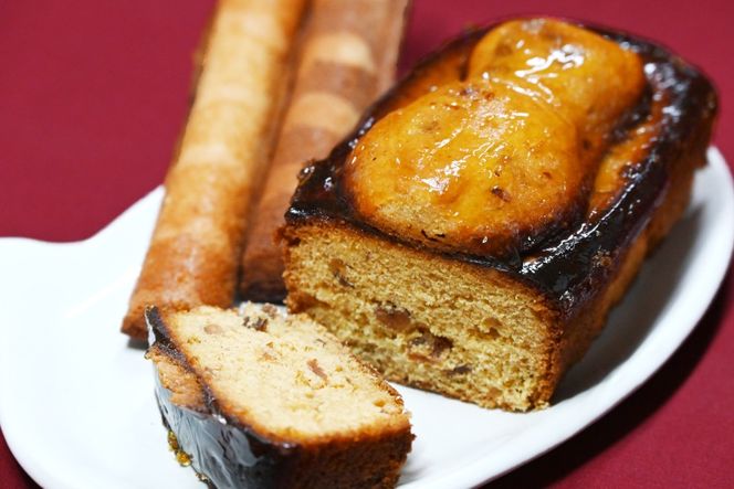 【2026年2月より順次発送】 AI190 パウンドケーキ 1個 しっぽ スティックケーキ 2本 [ 個包装 詰め合わせ セット ケーキ 焼き菓子 お菓子 かわいい フルーツ いちじく スイーツ パティスリーシャトン 長崎県 島原市 ]