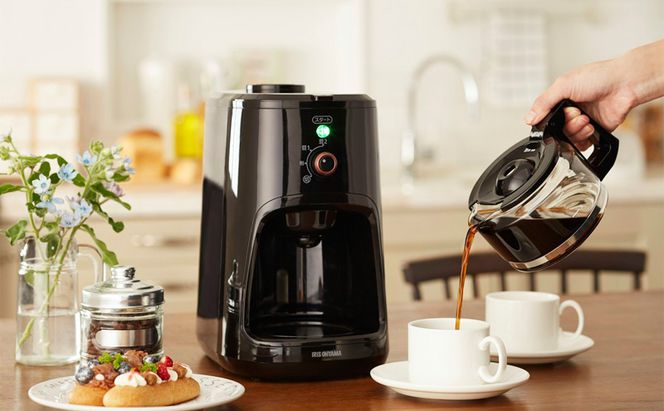 全自動コーヒーメーカー BLIAC-A600-B ブラック 全自動 コーヒーメーカー アイリスオーヤマ ミル付き メッシュフィルター 粗挽き 中挽き 粉 シンプル 高機能 デザイン 保温 コーヒーマシーン オフィス おしゃれ ガラス容器　