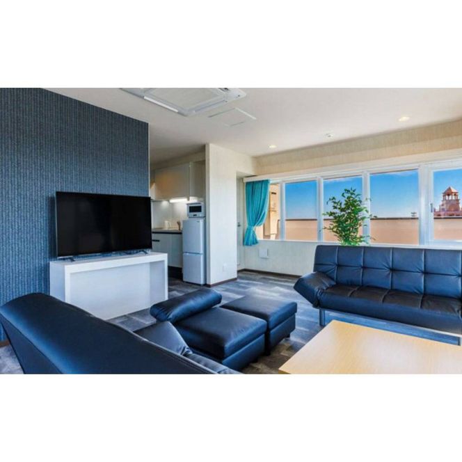 メゾネットルーム 1泊2日 宿泊券 (定員4名) ペア 宿泊利用券 沖縄旅行 ホテル チケット 沖縄市 / ホテルグランアリーナ[BCBQ001]