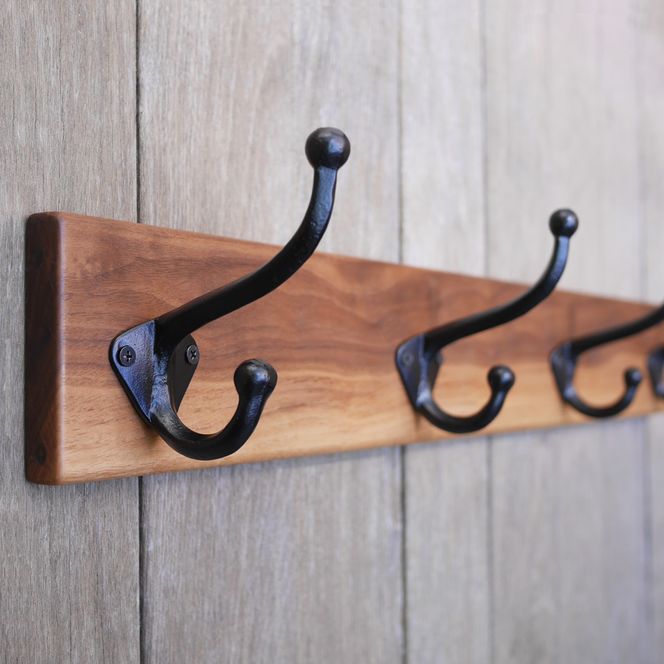 無垢ウォルナット材＆5連大きなアイアンダブルフックのウォールコートハンガー 85cm （ウォールフック,帽子掛け,コート掛け,玄関,家具） 