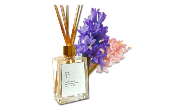 本物の花の香り リード・ディフューザー【ヒヤシンス】 【 リード ディフューザー 花 香り 仙台市 アロマ インテリア フレグランス デザイン 室内 癒し 自然 空間 プレゼント ギフト エッセンシャルオイル リラックス 】 041009_HW001VC06