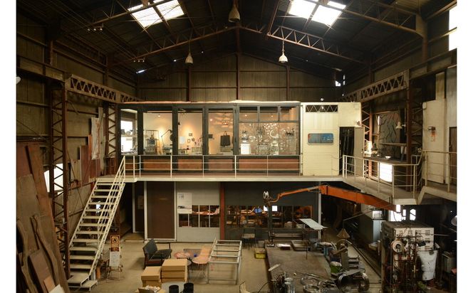 槙塚鉄工所 UMIKOTO 灯台 ブローチ2点セット （高松 赤灯台と高松市の地形） 372013_GL051