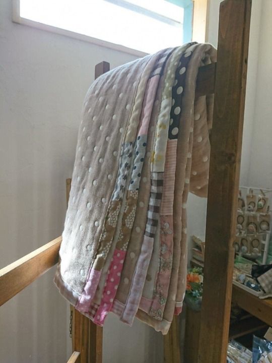 ハンドメイドの国産6重ガーゼの【100cm×70cm】サイズブランケット（ネイビー）