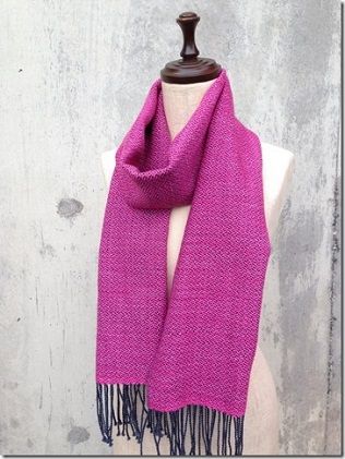 ito to iro 手染め・手織り仕上「ストール」メリノウール100% 網代斜紋・マゼンダピンク ファッション小物 