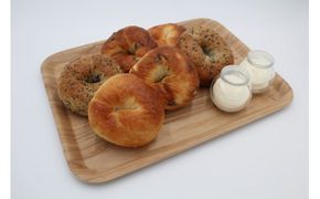 北海道産小麦使用！もっちり食感ベーグル 3種×2個 & ふわふわホイップバター 50g×2個セット 天然酵母_Y095-0011	