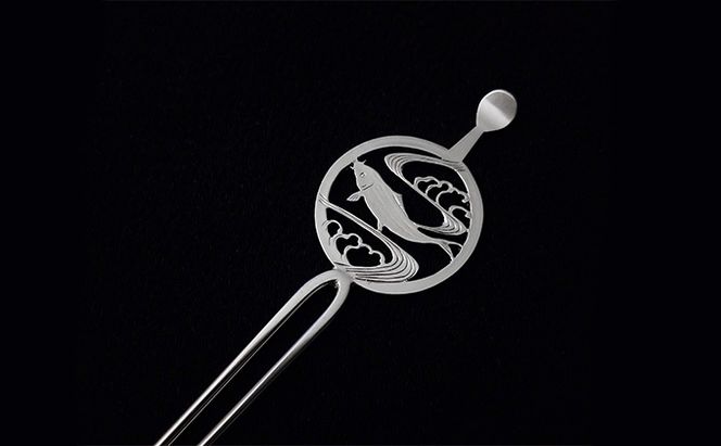 かんざし 平打ち簪 流水に鯉 かざり工芸三浦 髪飾り ヘアアクセサリー 和装 普段使い アクセサリー 民芸品 工芸品 伝統工芸品 おしゃれ かわいい 東京 東京都 墨田区