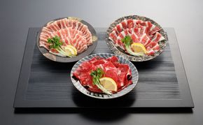 【定期6回】花びら馬刺し 3種 300g 定期便 馬刺し 馬刺 馬肉 肉 お肉 スライス 冷凍 桜屋 熊本