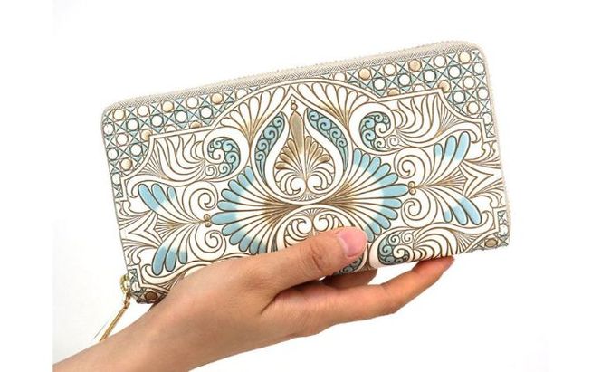 【文庫屋大関】 大容量　ぐるっとファスナーの長財布　ロカイユ＜ブルーグレー＞【皮革工芸品】 ファッション小物 民芸品 