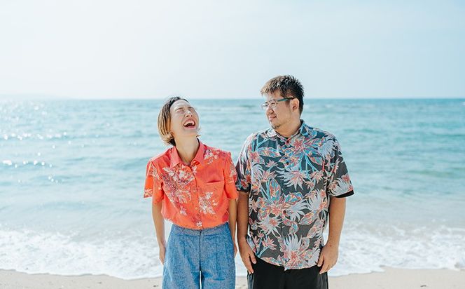 透明度抜群！エメラルドブルーの海でビーチフォト撮影チケット 沖縄 おきなわ フォト 家族写真 記念日 海 ビーチ 大宜味村 撮影 カメラマン インスタ お祝い インスタ映え 写真 記念 チケット プロカメラマン 券 国内