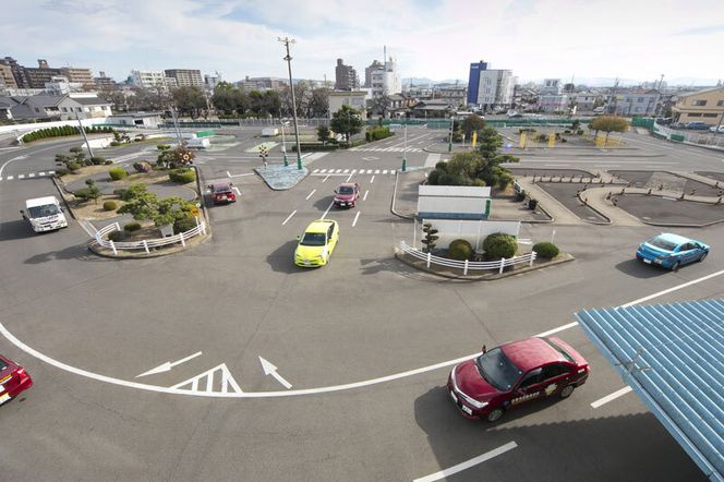 小牧市自動車学校の高齢者講習2時間講習(実車指導有)チケット ［186A01］ 小牧市自動車学校 高齢者 講習 2時間講習 実車指導有 チケット 1枚 認定高齢者講習 座学 適性検査 コース走行 高齢者ドライバー 免許更新 交通安全 安全運転 自動車学校 高齢者講習認定教育 愛知県 小牧市 送料無料