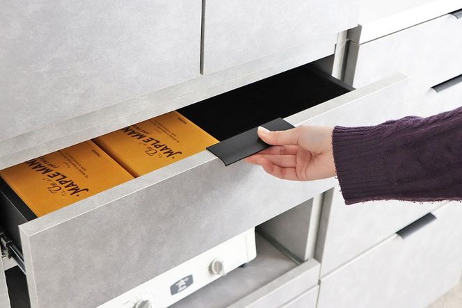 【東馬家具】モルタ_板戸+60ダスト引出+60チェスト+60OP引出+120天板ステン【キッチンカウンター キッチン リビング 収納 国産 シンプル ふるさと納税】(H060687)