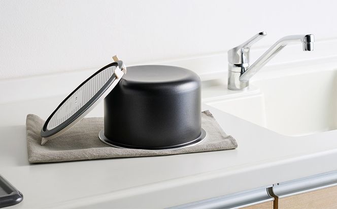 アイリスオーヤマ 炊飯器 5.5合 RC-MSA50-W ホワイト 銘柄炊き 炊飯ジャー 炊飯 白米 米 おかゆ 雑穀米 玄米 炊き込みご飯 早炊き 保温 新生活 調理家電 電化製品 家電 宮城 宮城県 大河原 大河原町