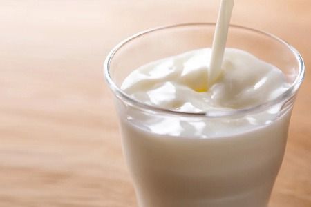 【低温殺菌】ミルン牧場のクリームライン牛乳 200ml×10本セット【人気 ノンホモ 低温長時間殺菌 牛乳 200】(H102139)