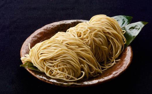 7～9人前 麺にこだわった!!佐賀和牛もつ鍋と絶品塩もつ鍋食べ比べセット B-664