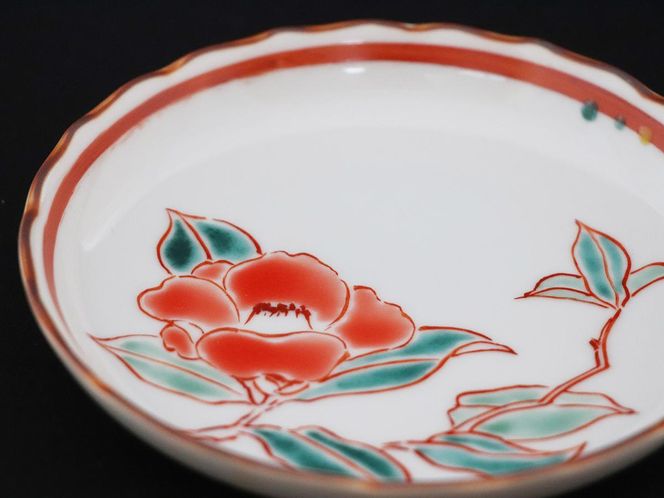 九谷焼　4.5号皿揃　草花絵変り （5枚セット）a01 食器 キッチン雑貨 キッチンアイテム 雑貨 小物 お皿 丸皿 食卓 テーブルコーディネート 