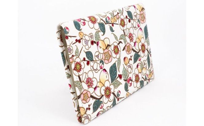 【文庫屋大関】パーソナルホルダー　梅花（メイホア）【皮革工芸品】 民芸品 雑貨 日用品 文房具 革小物 革製品 ファイル ケース 