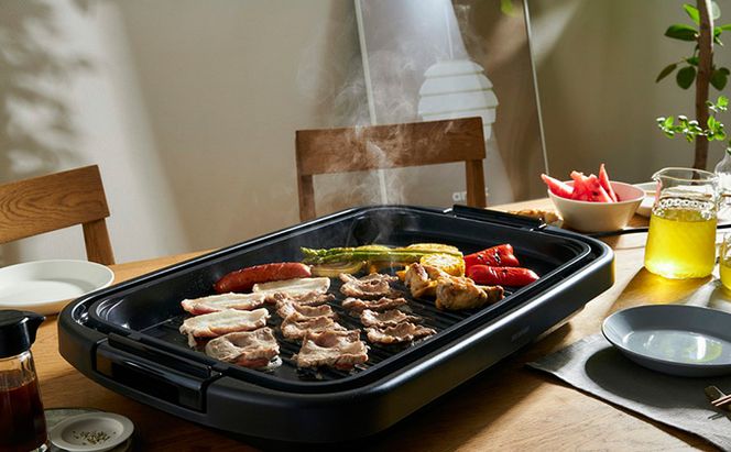 ホットプレート 大型 2枚 ワイド プレート アイリスオーヤマ キッチン 高評価 家電 キッチン家電 調理家電 電化製品 油落ち 焼肉 BBQ マルチプレート 電気プレート 卓上調理器 テーブルグリル 温度調節 SWHP-012-B アイリス 宮城 宮城県 大河原町