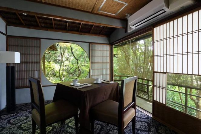 【サロン・ド・カンバヤシ】五段重アフタヌーンティー “京KASANE”お土産付きプラン 1名様 チケット | 京都 老舗 アフタヌーンティー 食事券［ アカガネリゾート京都東山1925 老舗茶舗 宇治茶 アフタヌーン 食事券 スイーツ 煎茶 紅茶 カフェ 人気 おすすめ 記念 お祝い ホテル 旅行 観光 食事 ふるさと納税 ］ 261009_A-LS010