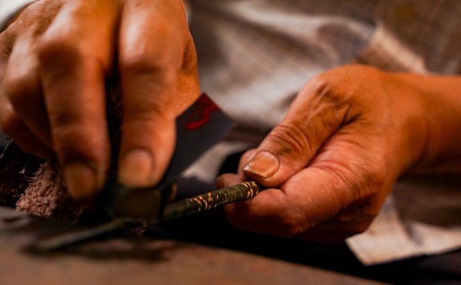 津軽塗　箸（大）1膳・唐塗 黒上 工芸品 お箸 手作り 伝統技術 
