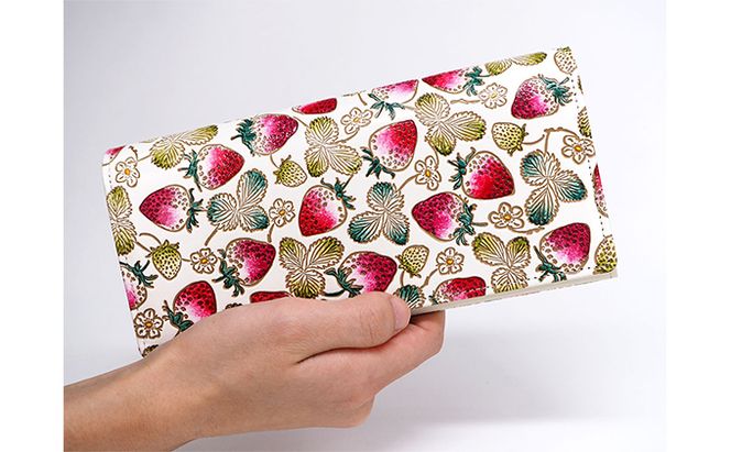 長財布 スッキリ大人の財布 束入れ いちご 文庫屋大関 お札を折らない 財布 レディース レザー 本革 革 文庫革 薄い スリム 軽量 スリム財布 レディース財布 お財布 札入れ 札束入れ 柄 日本製 東京 墨田区