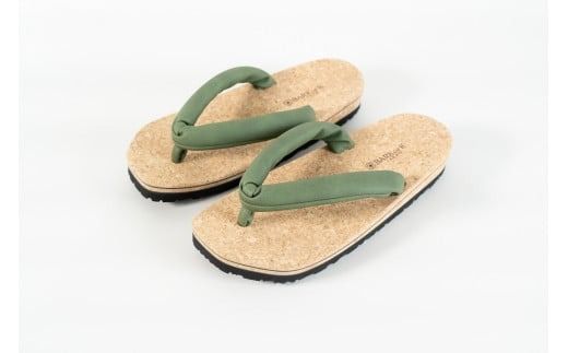 yOdlsszRNT_mrtn-[A124-11]