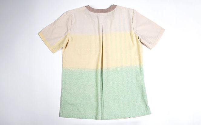 サマーシャツ（ベージュボーダーグラデーション / メンズ） 琉球織物 経浮花織 ファッション フォーマル カジュアル 冠婚葬祭 / 沖縄市 FABRIC SHOP MINAMI[BCCS006]