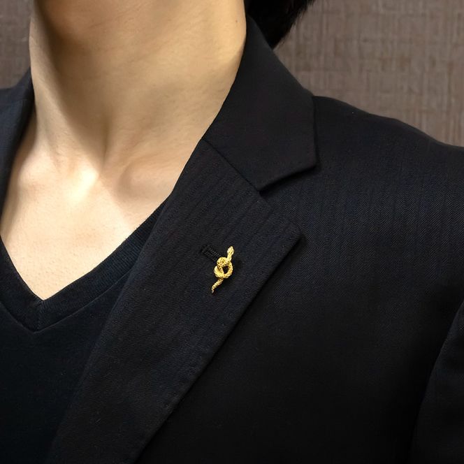 ヘビ 純金 ブローチ 24金 メンズ 蛇 スネーク ゴールド 24k 金 ピンブローチ ラペルピン シンプル 人気 巳年 縁起物 干支 お守り フォーマル ジュエリー プレゼント 人気 240829mro200tm SWAA237