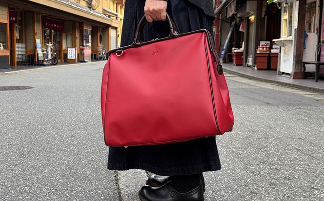 とにかく軽い！ダレスボストンS / レッド / ボストンバッグ ダレスバック 約540g 大容量 合皮 お手入れ簡単 1泊程度 旅行 出張 ジム通い かばんこみせ さくら咲くら