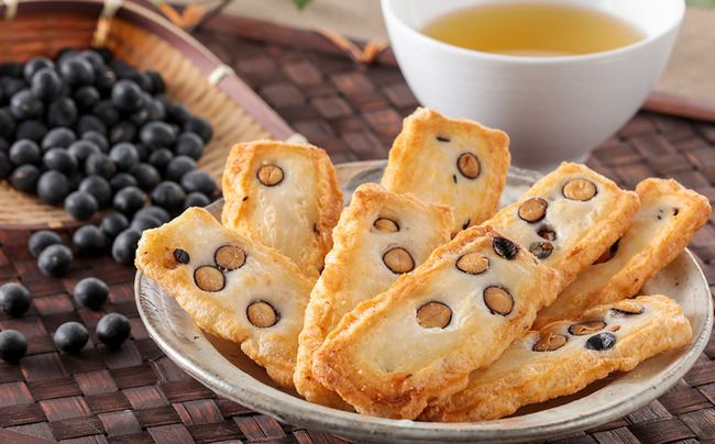 おかき 西田製菓 無選別おかき詰合せ1.2ｋｇ / 無選別黒大豆おかき120ｇ×5袋・無選別海老おかき120ｇ×3袋・無選別青のりおかき120ｇ×2袋 / 米菓 お菓子 お茶菓子 国産 豆おかき 海老おかき 青のりおかき 手土産 お取り寄せ プチギフト