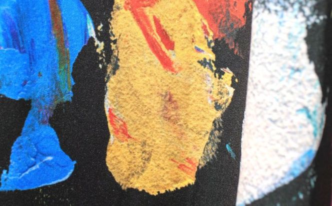 Tシャツ 感覚刺激Tシャツ 05IROIRO 洋服 ファッション 総柄Tシャツ プレゼント 手書き 絵画 アート作品 通気性 柔軟性 日本製 福祉施設 ワークショップ 東京都 墨田区