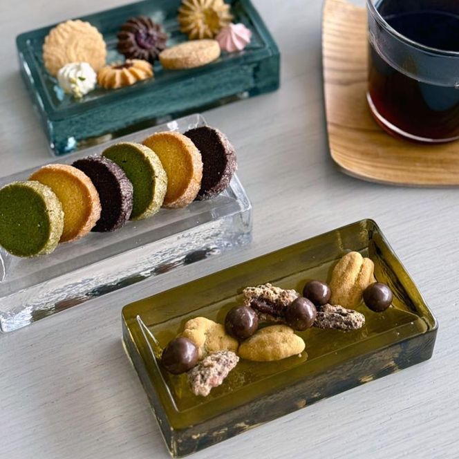 ひとかけ 角トレイ（クリアー） 食器 トレイ 皿 ガラスプレート ガラス 硝子 手作り ギフト プレゼント 贈り物 九十九里町 千葉