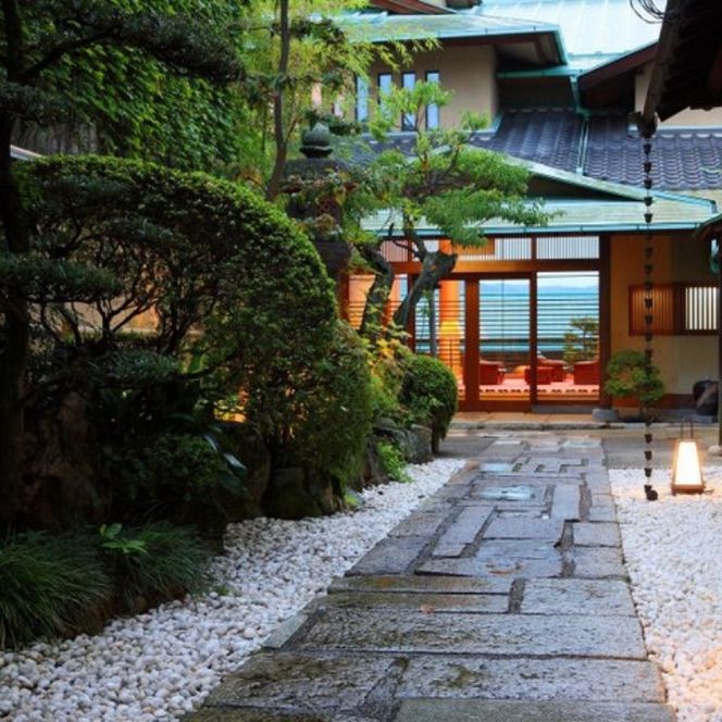 【料亭旅館三田清（みたせ）】（3名様）特撰伊賀牛　すき焼きコースお食事券【mita0005】