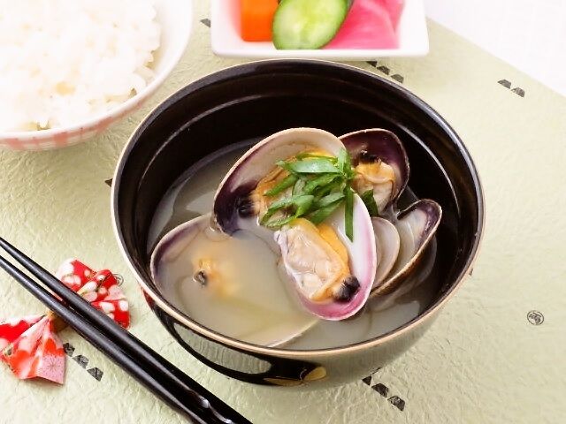 北海道厚岸産　特大あさり（砂出し済み）ムキ牡蠣（生食用）セット 魚貝類 生牡蠣 かき アサリ 浅利 食べ比べ