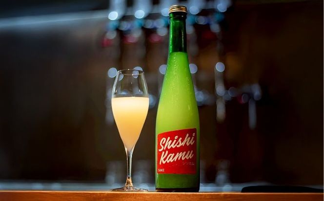 沖縄クラフトサケ SHISHIKAMU -シシカム- (720ml／6本入り) / 日本酒 清酒 お酒 沖縄県産 沖縄市 / NOMU醸造所[BCES007]