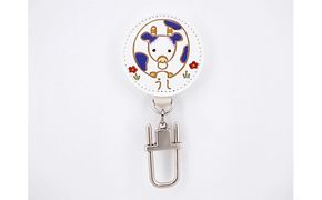 文庫屋大関 干支キーホルダー 丑 ドアに冷蔵庫にペタリ 干支 キーホルダー マグネット入り 磁石入り 革製品 革小物 革製 日用品 雑貨 小物雑貨 マグネット 磁石 工芸品 民芸品 伝統工芸品 東京 東京都 墨田区