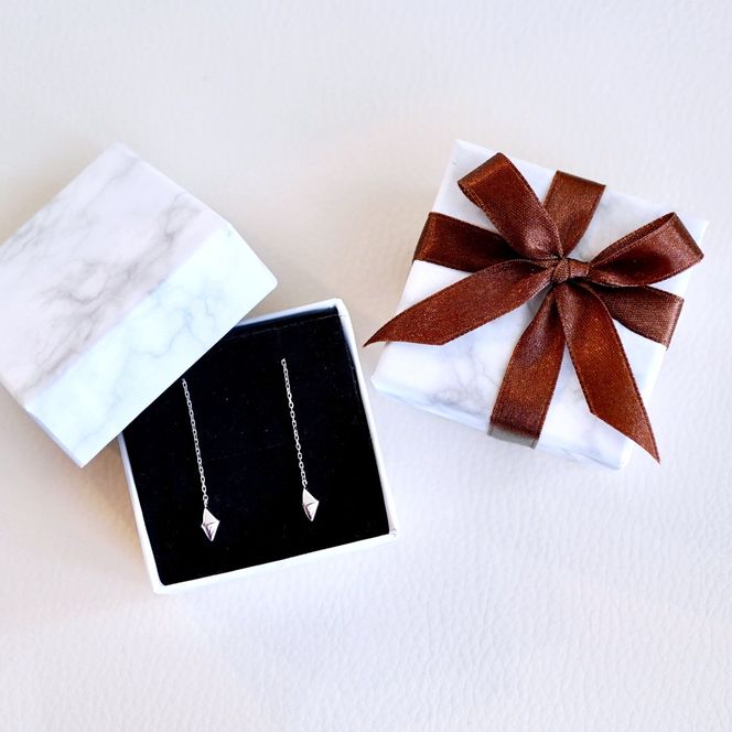 K18WG(18金) ホワイトゴールド 地金 菱形 チェーン ピアス シンプル 保証書付 KO-0071 242-035-b