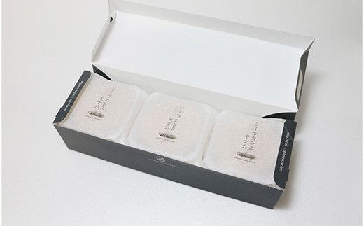 【数量限定】シーラカンス モナカ／簡易箱6個入【最中 仙台市 お土産 和菓子 スイーツ 高級菓子 デザート プレミアム 和スイーツ ギフト 贈り物】 041009_BL008