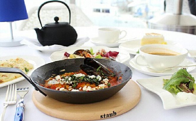 ホテルリマーニ　1泊2食付き（ギリシャ料理付き）ﾍﾟｱ宿泊券
