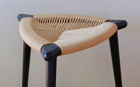 Three-legged Stool “BOW” 〈Black x Natural〉 糸島市 / nomade design 椅子 クラフト [AIF013]