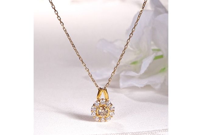 ネックレス K18YG イエローゴールド ブラウンダイヤモンド 0.4ct ダイヤ フラワー ペンダント 【f218-bw-k18yg】 [オーダーメイドジュエリーメイ 山梨県 韮崎市 20745462] 18金 アクセサリー アクセ レディースアクセサリー レディース ダイヤモンド ジュエリー 宝石