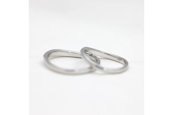 指輪 結婚指輪 ペアリング PT100 プラチナ10％ ダイヤ 0.05ct ブラックダイヤ 0.01ct マリッジリング リング アクセサリー ジュエリー アクセ 【232-pt100s】 [オーダーメイドジュエリーメイ 山梨県 韮崎市 20745199]