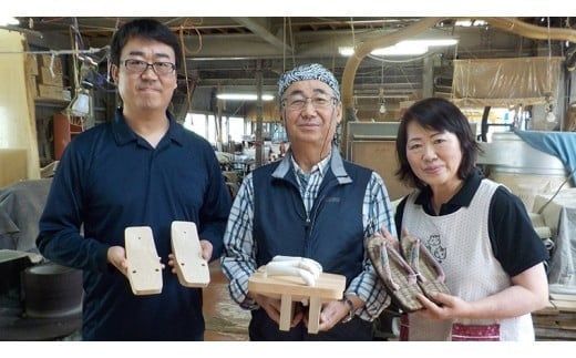 【 桐下駄 】 女舟形 Ｍ判 アジロ彫り 裏革 花緒付き ( 22～23.5cm ) 下駄 げた ゲタ 履物 靴 くつ [BL039ci]