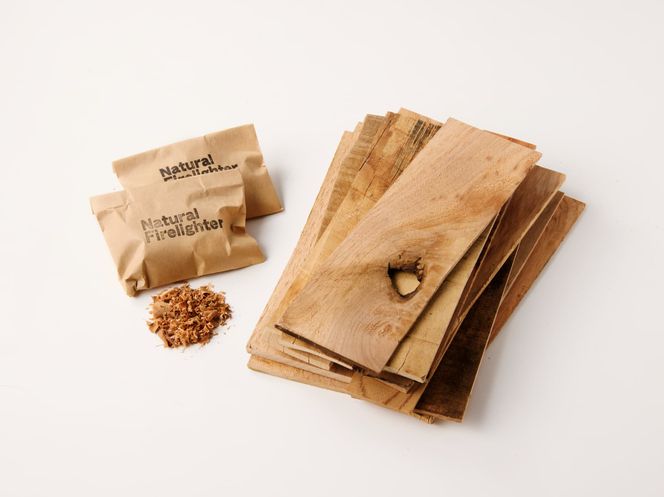 焚きつけ材セット　FIRE　STARTER　SET　 ［087Y09］ 天然木使用 焚きつけ材セット FIRE STARTER SET 薪ストーブ キャンプ 焚き火 アウトドア 火起こし 着火用 木製エコ素材 初心者向け 防災備蓄 ソロキャンプ ファミリーキャンプ 小牧市 送料無料