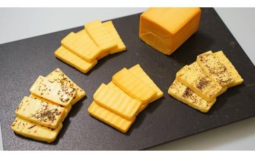 【 6ヶ月 定期便 】 燻製職人 風實 の スモークチーズ 5種セット ( プレーン プレーンブロック ブラックペッパー ハーブ ガーリック ) 燻製チーズ  [AJ042ci]