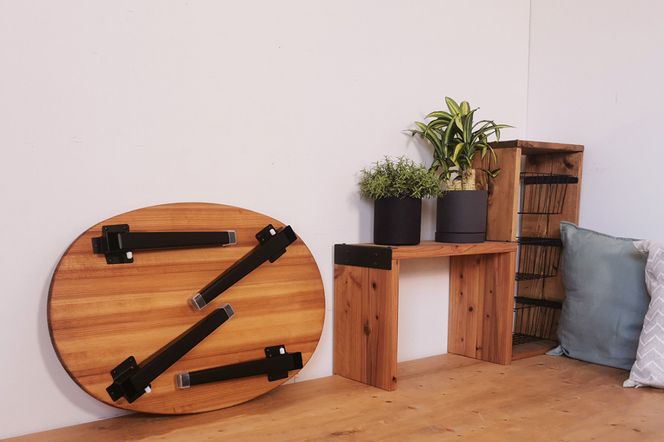 折りたたみローテーブル たまご型 Sサイズ (天然木／完成品) 木目が美しい横はぎ材使用｜新星金属製作所 大阪府 守口市 ナチュラル テーブル 折りたたみ ローテーブル リビング 子供 子供部屋 おしゃれ 家族 [2506]