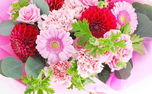 【先行予約】母の日にぴったりなカーネーションを中心にしたブーケ！ 花瓶付きタイプ 【2026年5月7日～9日までまで順次発送】 母の日 花 花瓶 ブーケ 花束 贈り物 ギフト