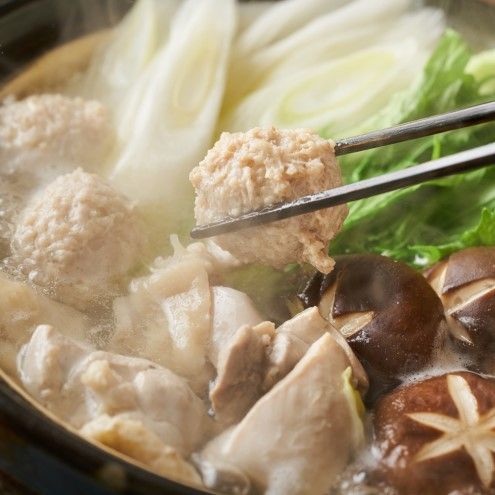 水炊き もつ鍋 食べ比べ セット 各2人前 博多名物 福岡県産 ハーブ鶏 水炊き＆国産牛 モツ鍋 しょうゆ味 醤油味 鍋 牛肉 鶏肉 大刀洗 配送不可：離島