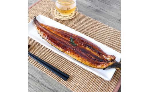 【数量限定】仁淀川特大肉厚うなぎ4尾セット タレ付き うなぎ 鰻 ウナギ 国産 蒲焼き かば焼き 1尾200g超え 仁淀川 太化うなぎ 【株式会社山本養鰻】 [BQAL008]