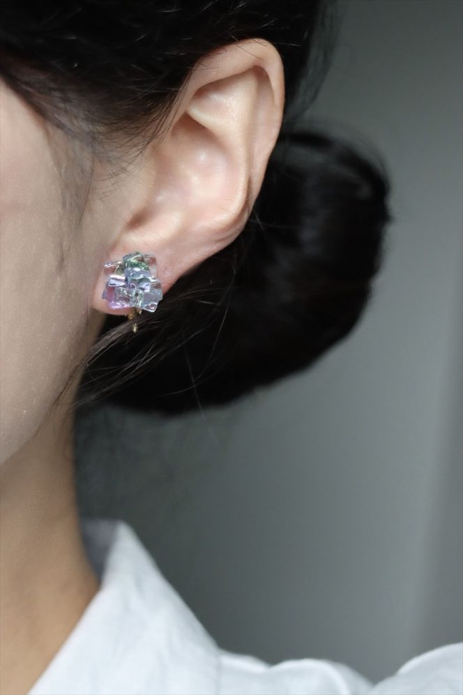 159-2053-03　《コラージュ》イヤリング（アクアブルー×パープル）【 神奈川県 大磯町 レディースジュエリー ファッション小物 誕生日 お祝い ギフト 贈り物 ファッション 】